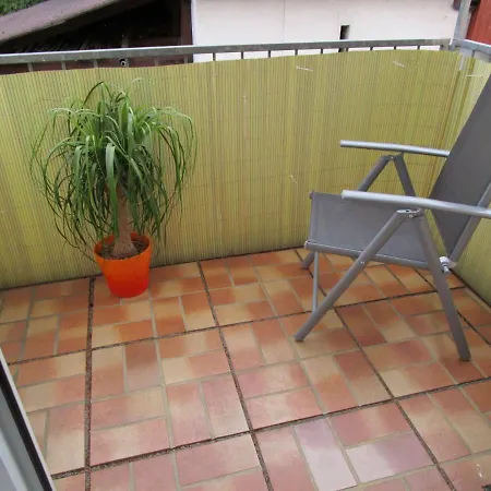 Helle 3-zimmer-dachgeschosswohnung * نورنبيرغ