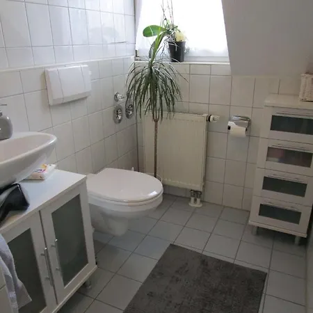 Helle 3-zimmer-dachgeschosswohnung شقة نورنبيرغ